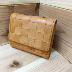 未使用　新品　ズッケロフィラート　ブラウン 牛革 三つ折り財布 48984 2026年最新】zucchero filato カラー：ブラウン系 レディース 三つ折り