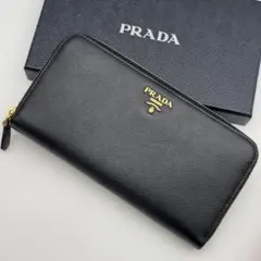美品✨プラダ トライアングルロゴ サフィアーノレザー ラウンドファスナー