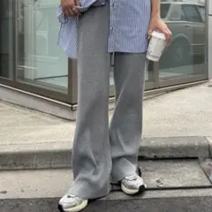 すっきりシルエットリブパンツ