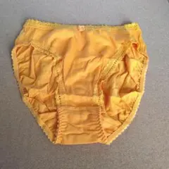 Mサイズ　レディースショーツ　レディースパンティ　 オレンジ　深履きタイプ