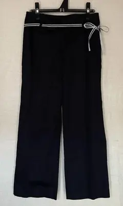 パンツ　黒 　レディース　ストレッチ　M サイズ　ストレート　シンプル　オフィス