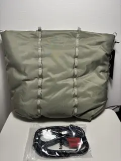 Item thumbnail for item b7ab50d8-6fb4-46b9-9ef5-64cfc3c1b530