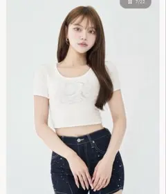 Darich《ダーリッチ》バロックDRビジューコンパクトTシャツ WHTのサムネイル