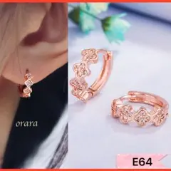 レディース 小ぶりフープピアス　ピンクゴールド　四葉クローバー幸運おしゃれ　純銀