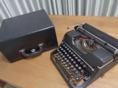 ROYAL 10 ロイヤルタイプライター 1920 バイオハザード ミ h384 - メルカリ