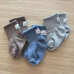 new balance ベビー靴下　9〜15cm