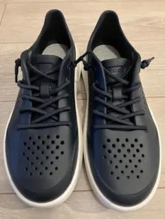 Crocs スニーカー　インモーション ペイサー　M9 (27㎝)のサムネイル