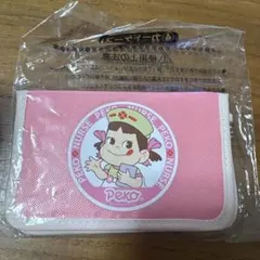 ぺこちゃん　ナース　カードケース
