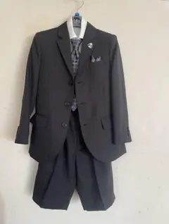 黒ストライプスーツ 130