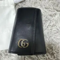 セール中⭐️GUCCI 黒 レザー キーケース 保存袋付き　ダブルジー　キーケースのサムネイル