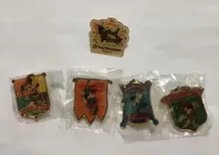 ディズニーランド　15周年 ピンバッジ　非売品　５種