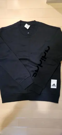 新品タグ付きadidas ブラック トレーナー スポーツウェア