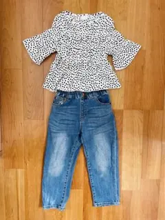 オシャレコーデ✳︎ZARA黒白ドット柄トップスとデニムパンツ セット