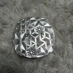 Item thumbnail for item 9f9fec79-7186-4392-a55b-585800cf2e4b