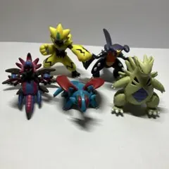 モンコレ ラクライ ライボルト メガライボルト 色違い - メルカリ