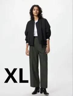 UNIQLO タックワイドパンツ ダークグリーン