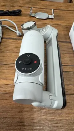 【セール】Insta360 flow スマホスタビライザー グレー
