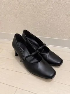 fuwaraku ストラップパンプス ブラック