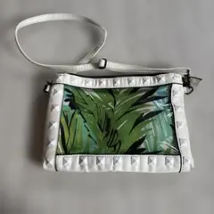 スタッズ付きボタニカル柄ショルダーバッグのサムネイル