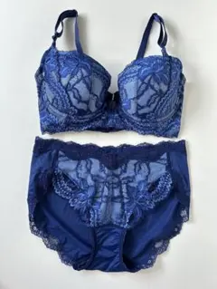 LAVIERE ラヴィエール ブラ＆ショーツ M シルバー 補正下着 新品未使用