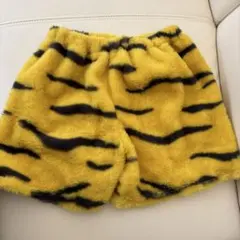 【R様専用】虎模様のフワフワショートパンツ　Sサイズ