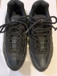 NIKE AIRMAXスニーカー黒　　24.5cm