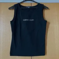 QUEENS COURT ラインストーンロゴ タンクトップのサムネイル