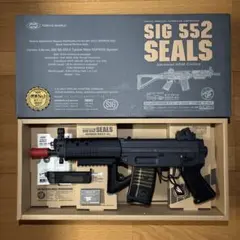 東京マルイ SIG552 シールズ ローマウントベース＆220連射マガジン付き