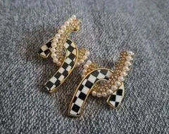 Item thumbnail for item 9d2597a8-85c3-4027-bf4b-4ecef9dfbd93