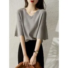 ニットTシャツ カットソー ニットVネック フレア袖 レディース
