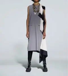 2025年最新】sacai ワンピースの人気アイテム - メルカリ