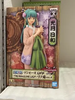 2025年最新】ワンピース 女性フィギュアの人気アイテム - メルカリ