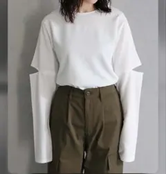 【cheriella】WEB限定ジョーゼットカットアウトロンT オフホワイト M