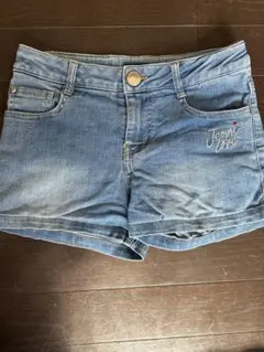 Item thumbnail for item 2e1c0f4e-e594-4131-914a-ecefa792ad8d