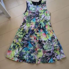ZARA　水彩画　花柄　ワンピース　Sのサムネイル