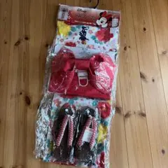 Disney ミニーマウス 浴衣 3点セット 結び帯 下駄のサムネイル