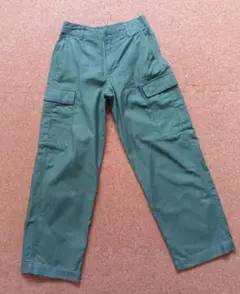 UNIQLO ワイドストレートカーゴパンツ