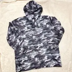 Item thumbnail for item 3745b9c7-428d-44af-90a7-8218bba73665