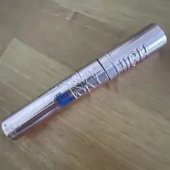 メイベリン スカイハイ マスカラ 06 よあけブルージュ