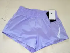 新品　ナイキ スウッシュ ランニングショートパンツ インナー付き S 紫