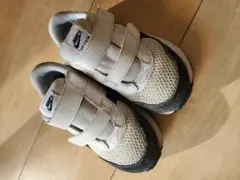 Nike Air Max スニーカー ベルト付き