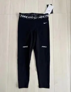 新品タグ付　NIKE ナイキ　ウィメンズ レギンス　タイツ　スパッツ　Mサイズ