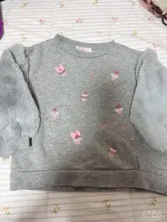 カップケーキ刺繍トレーナー　100cm