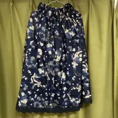axes femme 花柄ロングスカート ネイビーのサムネイル
