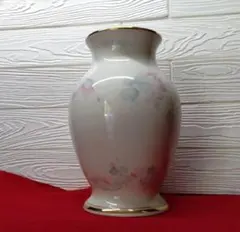 Y【中古品】美しい質感!　陶器製 花瓶　壺　花柄　置物　和風　白地　山久 金縁