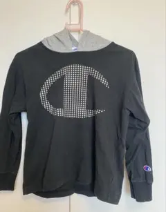 Champion ブラック パーカー ロゴプリント