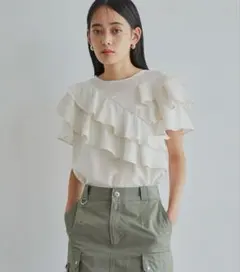 VIS フリルティアードブラウス