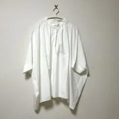 ホワイトオーバーサイズシャツ 半袖　レーヨン.綿