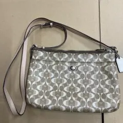 中古　COACHショルダーバック