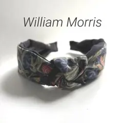 Item thumbnail for item d184e357-ad52-4e46-9e08-345fe6b80b8b